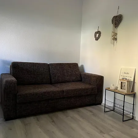 Waldnest Apartment *
