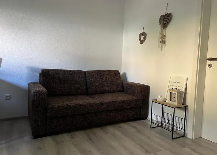 Waldnest Apartment *